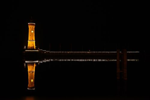 lindau port lighthouse