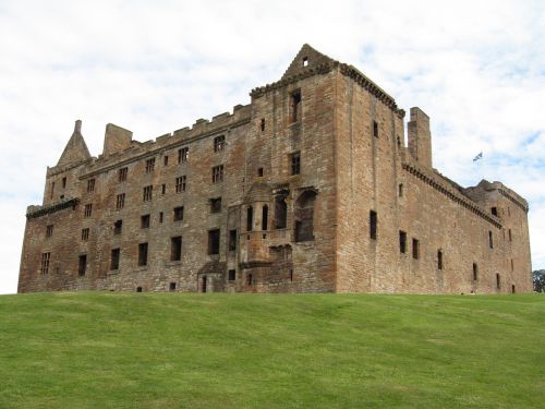 linlithgow palace castle scotland