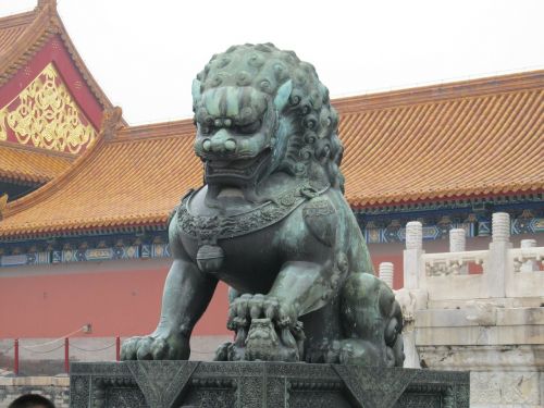lion statue copper