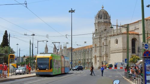 lisboa tram portugal