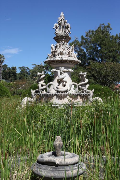 lisbon park fountain