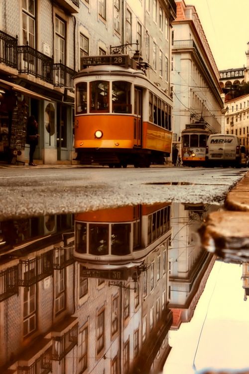 lisbon portugal trolley