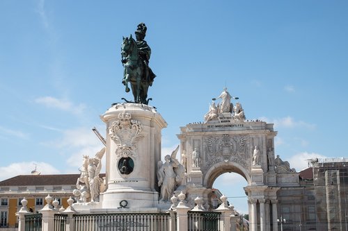 lisbon  portugal  statue
