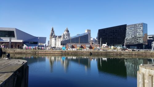 liverpool port modern building