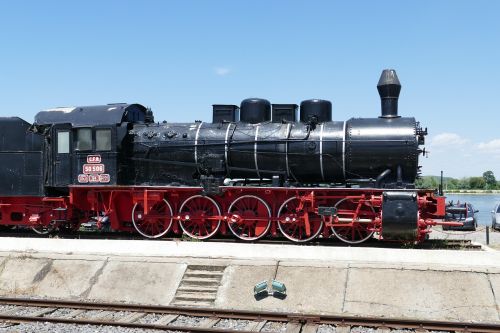 locomotive steam locomotive railway