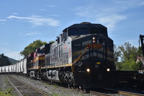 locomotive  train  railway