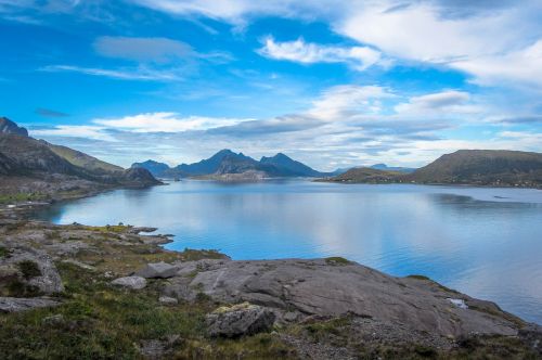 lofoten sea sky