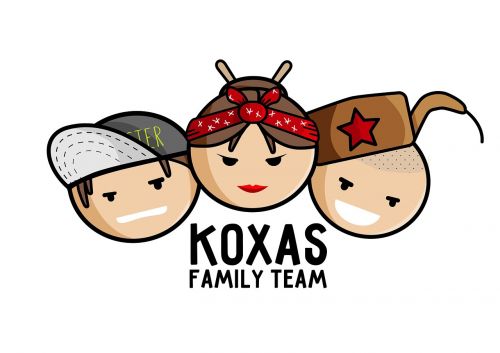 logo the goonies family