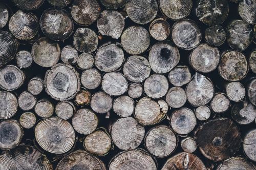 logs pattern pile