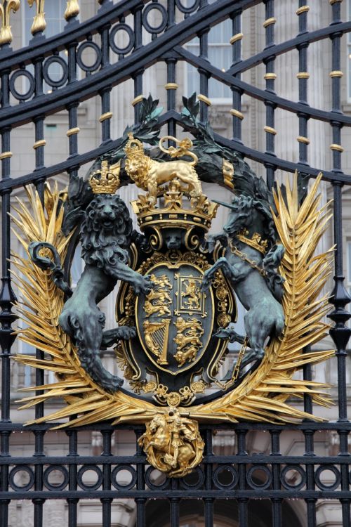 london palace goal