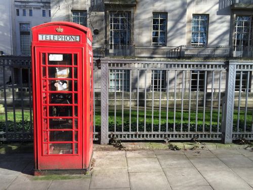 london phone box british