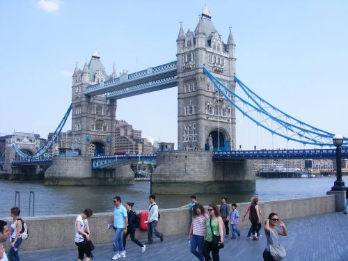 tower bridge london bridge