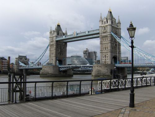 london tower bridge river thames