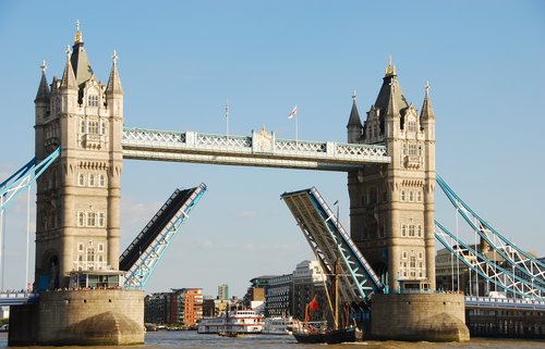 london  bridge  tower bridge