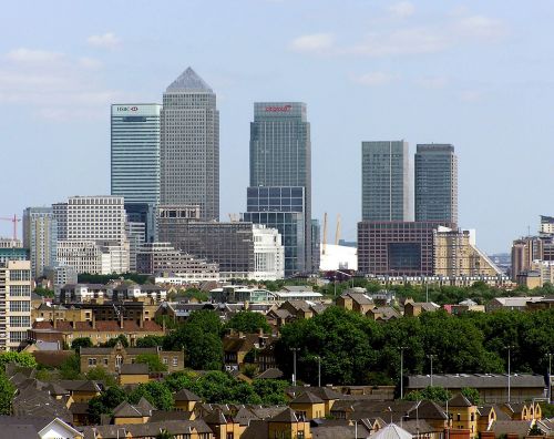 london skyline canary wharf