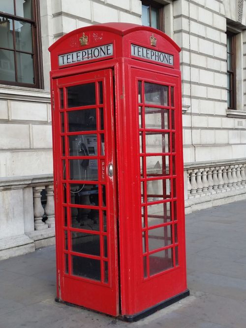 london phone booth red