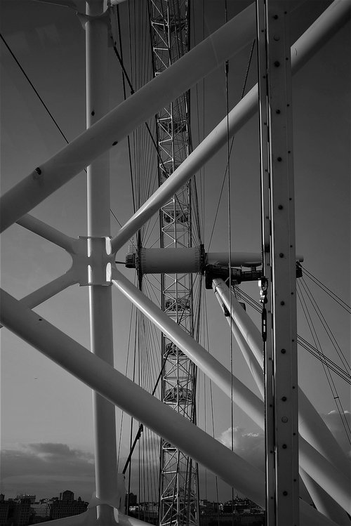 london eye  detail  bw