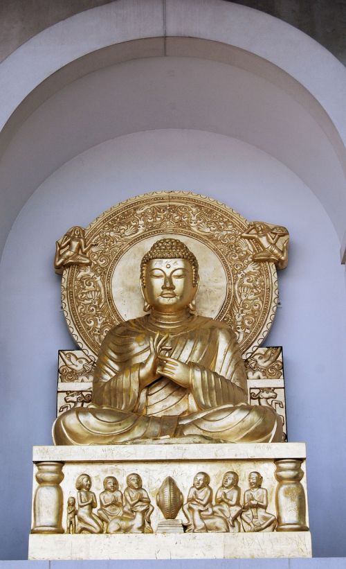 london peace pagoda buddha religion