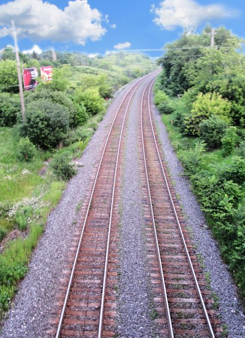 Long Train Track