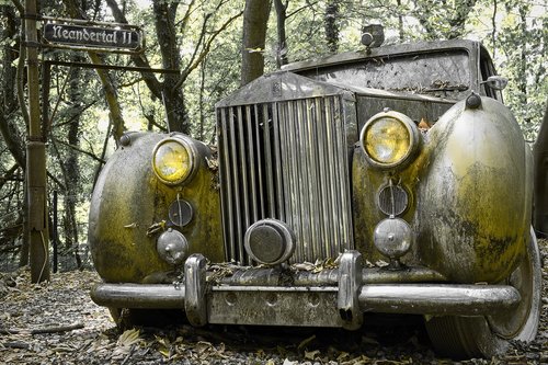 lost place  auto  oldtimer
