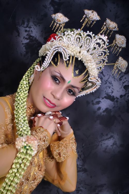 woman bride traditional