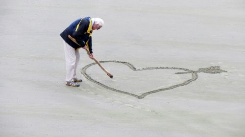 love old people the heart of
