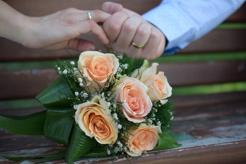 love  wedding  bouquet
