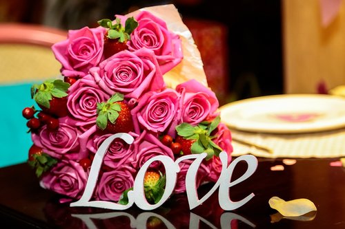 love  bouquet  the word