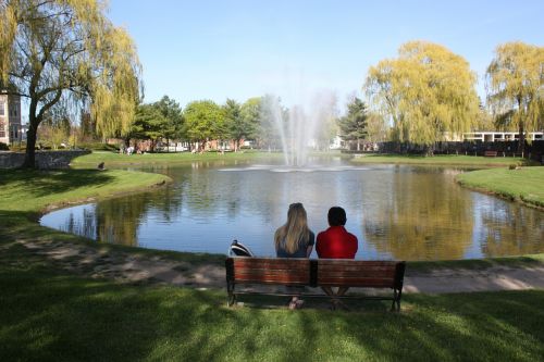 love college campus fountain