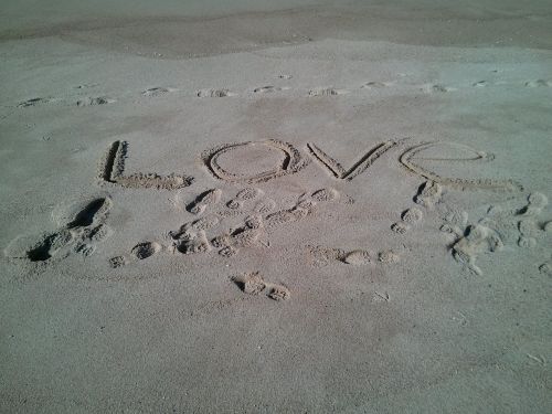 love sand word