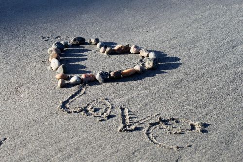 love beach heart
