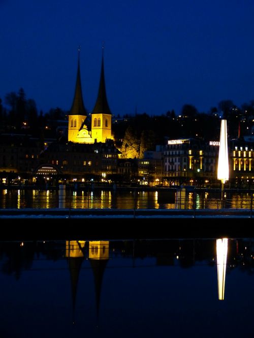 lucerne switzerland night