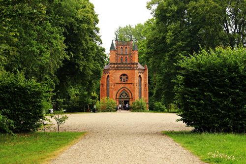 ludwigslust-parchim castle park building