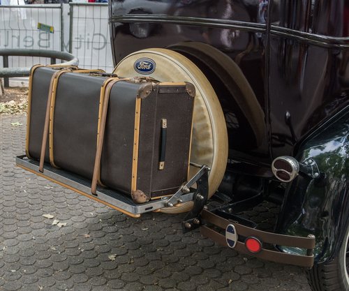 luggage  automotive  travel