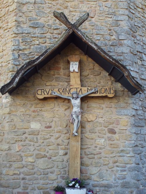 luxembourg klausen old wooden cross