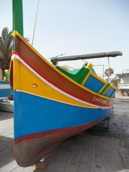 luzzu fishing boat colorful boat