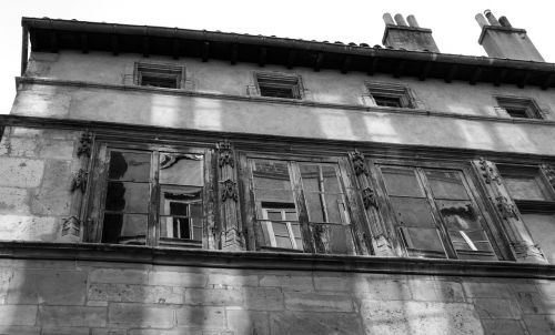 lyon window france