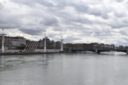 lyon  rhone  university