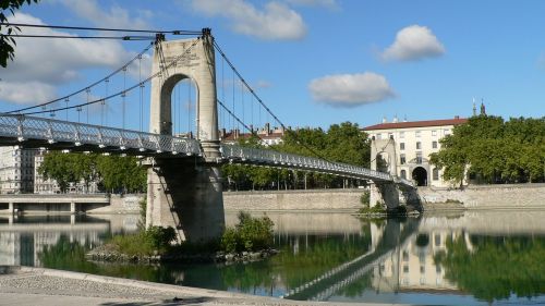 lyon bridge rhône