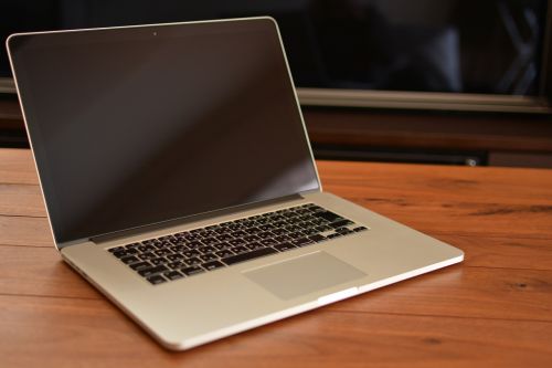 mac laptop natural wood