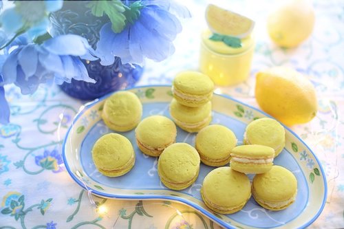 macarons  yellow  lemon