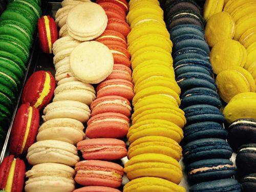 macarons colorful pastries