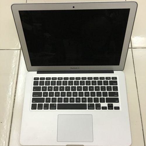 macbook computer laptop