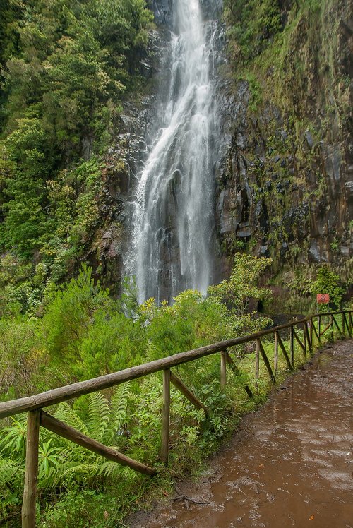 madeira  cascade  source