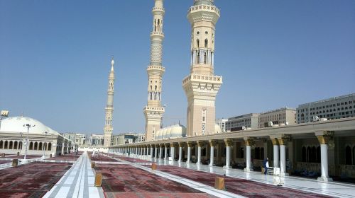 madina mosque muslims