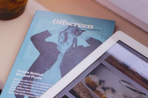 magazine reading tablet