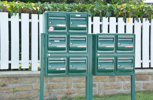 mail box mail address