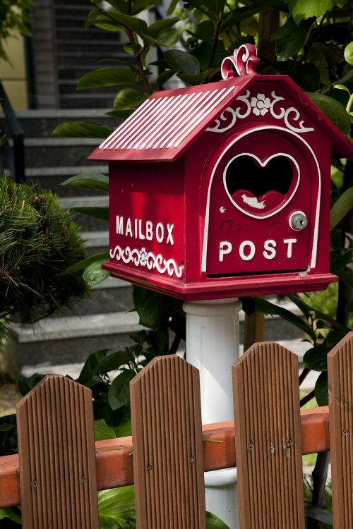 mail box tidings home