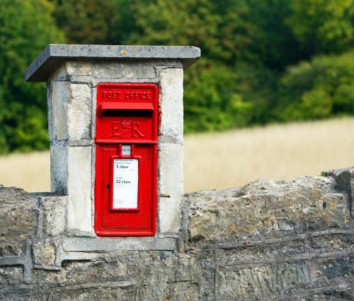 mailbox postbox red