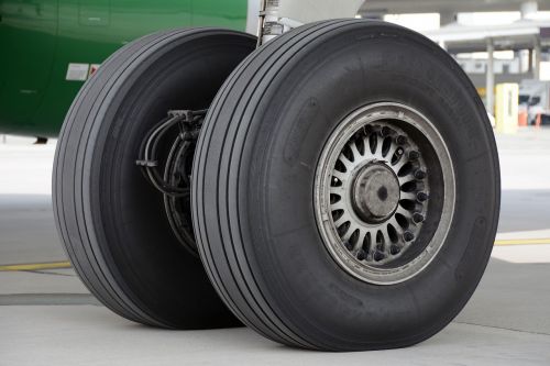 main landing gear aircraft wheels